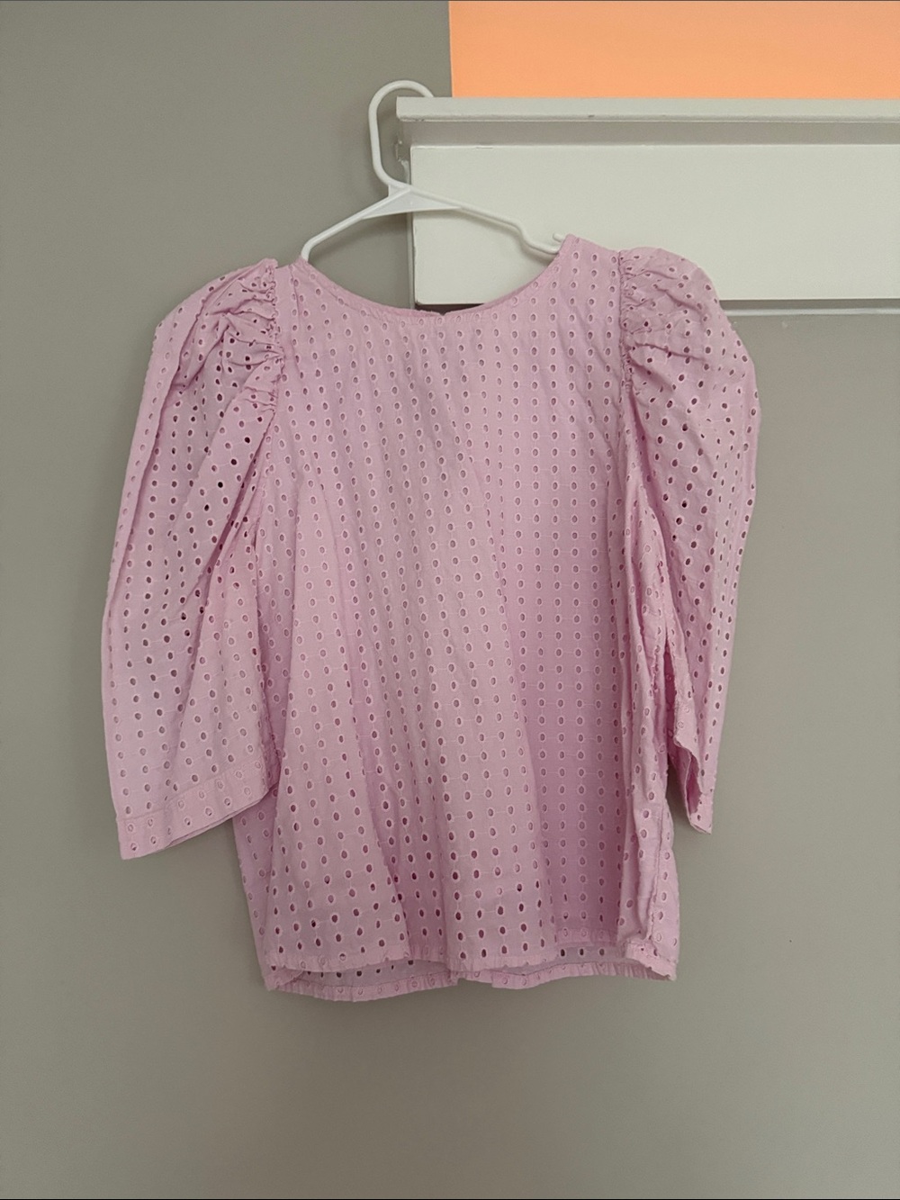 Women's Eyelet Puff Sleeve Top - Pink